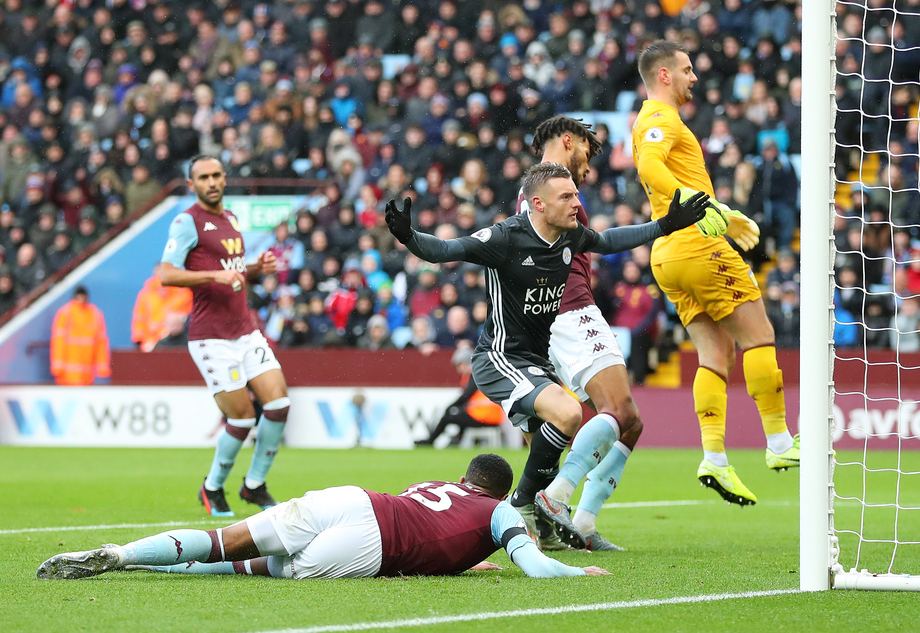 备受期待 备受期待